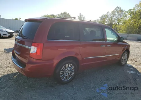 2013 Chrysler Town & Country Touring L z USA, uszkodzony, nr VIN 2C4RC1CG9DR747847